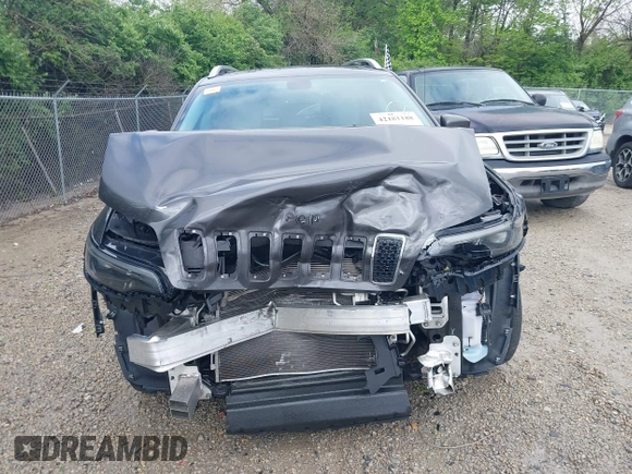 2019 Jeep Cherokee Limited with VIN 1C4PJLDB8KD144495, listed as a IAAI auction lot 42181188 with 114,214 mi miles and . Bid and sale history available at DreamBid. Image 13.