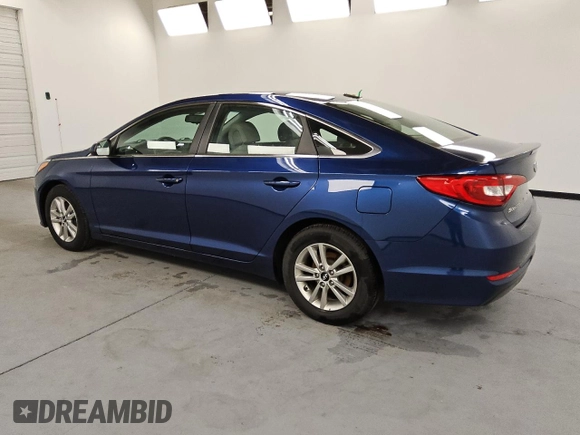 2017 Hyundai Sonata SE z VIN 5NPE24AF8HH481091, wystawiony jako Copart lot #57140915 z przebiegiem 71 033 mil mil oraz Czysty tytuł • Clean title. Historia ofert i sprzedaży dostępna na DreamBid. Obrazek 2.