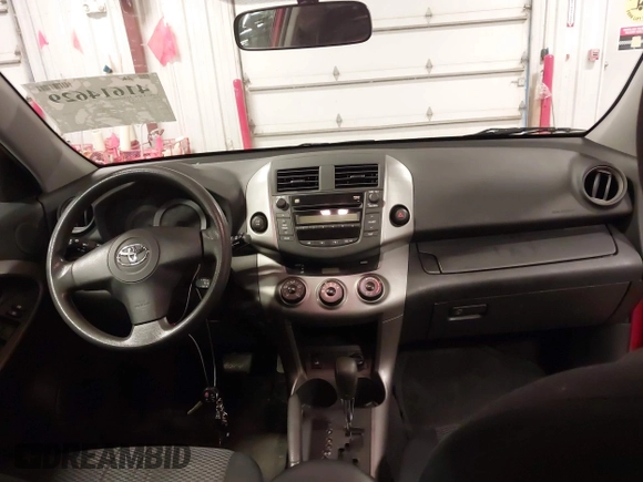2006 Toyota RAV4 Sport with VIN JTMBK32V266003842, listed as a IAAI auction lot 41614629 with 168,196 mi miles. Bid and sale history available at carsss.com. Image 20.