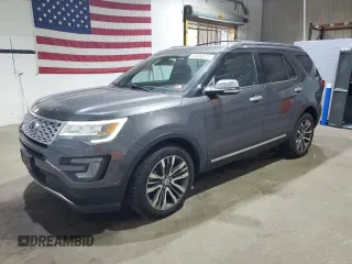 2017 Ford Explorer Platinum z VIN 1FM5K8HT8HGD46390, wystawiony jako Copart lot #63304525 z przebiegiem 62 977 mil mil oraz Czysty tytuł • Clean title. Historia ofert i sprzedaży dostępna na DreamBid. Obrazek 1.