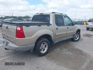 2005 Ford Explorer Sport Trac XLS with VIN 1FMZU67K05UA12487, listed as a IAAI auction lot 42371318 with Not provided miles and . Bid and sale history available at DreamBid. Image 4.