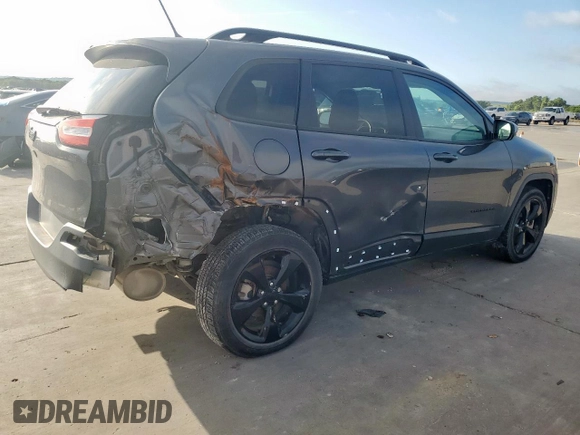 2018 Jeep Cherokee Latitude с VIN 1C4PJLCB2JD620255, выставлен на аукционе Copart как лот 62314325 с пробегом 72 798 миль миль и Списание • Salvage title. История ставок и продаж доступна на DreamBid. Изображение 3.