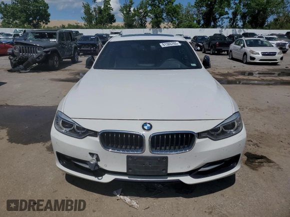 2013 BMW 3 Series 328i xDrive with VIN WBA3B3C58DJ810943, listed as a Copart auction lot 61365765 with 151,991 mi miles and Clean title. Bid and sale history available at DreamBid. Image 5.