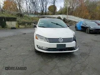 2015 Volkswagen Passat Sport z VIN 1VWBT7A35FC026650, wystawiony jako Copart lot #79938174 z przebiegiem 109 921 mil mil oraz Szkoda całkowita • Salvage title. Historia ofert i sprzedaży dostępna na DreamBid. Obrazek 10.