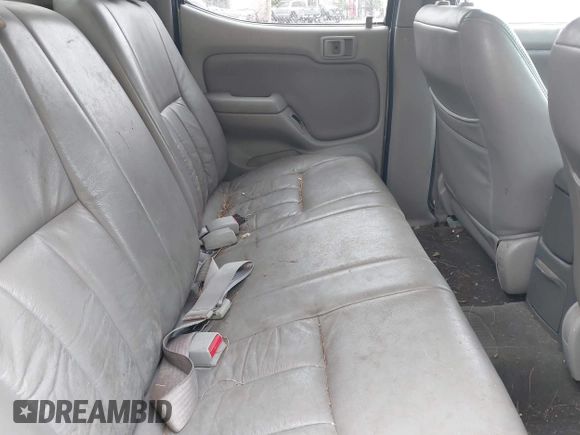 2001 Toyota Tacoma with VIN 5TEHN72N81Z840101, listed as a IAAI auction lot 42201024 with 133,958 mi miles and . Bid and sale history available at carsss.com. Image 8.