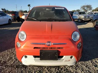 2014 FIAT 500e with VIN 3C3CFFGE0ET294563, listed as a Copart auction lot 88529745 with 44,537 mi miles and Clean Title. Bid and sale history available at carsss.com. Image 5.