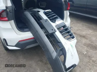 2023 BMW X1 xDrive28i с VIN WBX73EF06P5W91223, выставлен на аукционе IAAI как лот 42379129 с пробегом 9 982 миль миль и . История ставок и продаж доступна на DreamBid. Изображение 12.