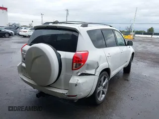 2007 Toyota RAV4 Sport with VIN JTMZD32VX76030877, listed as a IAAI auction lot 41514536 with 187,267 mi miles. Bid and sale history available at carsss.com. Image 4.