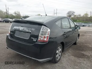 2009 Toyota Prius with VIN JTDKB20U393519699, listed as a IAAI auction lot 42047030 with 278,372 mi miles. Bid and sale history available at carsss.com. Image 12.
