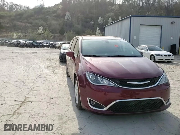 2018 Chrysler Pacifica Touring Plus with VIN 2C4RC1FG0JR227480, listed as a Copart auction lot 50910495 with 90,706 mi miles and Salvage Title. Bid and sale history available at DreamBid. Image 12.
