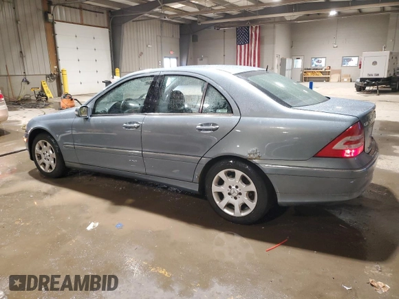 2005 Mercedes-Benz C 320 с VIN WDBRF84J15F662342, выставлен на аукционе Copart как лот 44009115 с пробегом 172 017 миль миль и Списание • Salvage title. История ставок и продаж доступна на DreamBid. Изображение 2.