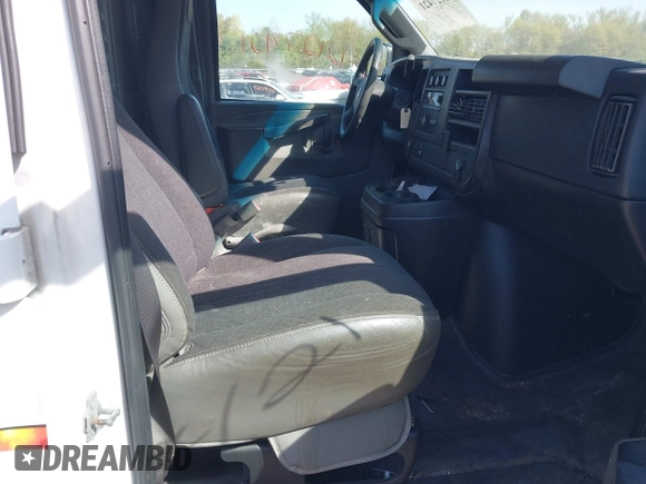 2018 Chevrolet Express Cargo with VIN 1GCWGAFGXJ1905387, listed as a IAAI auction lot 42127421 with 162,942 mi miles and . Bid and sale history available at DreamBid. Image 5.