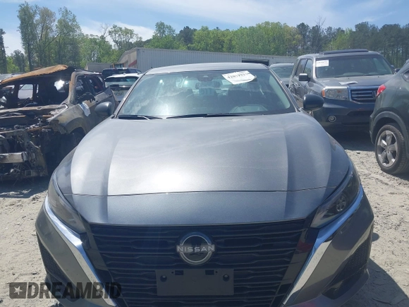 2024 Nissan Altima SV with VIN 1N4BL4DV8RN393037, listed as a IAAI auction lot 42019922 with 30,090 mi miles and . Bid and sale history available at DreamBid. Image 6.