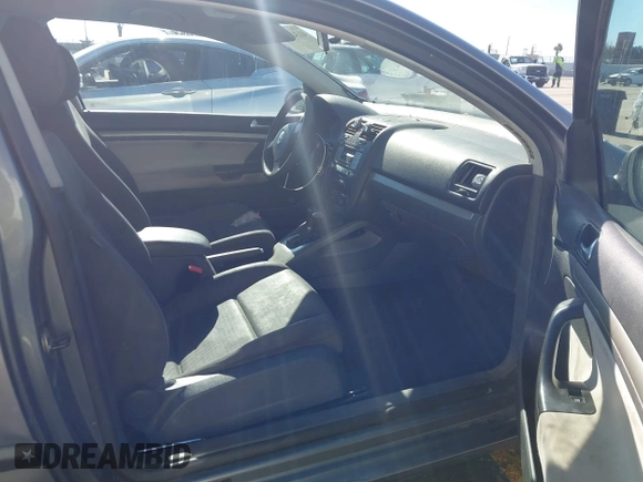 2007 Volkswagen Rabbit with VIN WVWBS71K17W231508, listed as a IAAI auction lot 41323850 with 176,544 mi miles and . Bid and sale history available at DreamBid. Image 5.