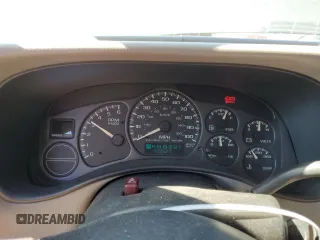 2002 GMC Yukon SLE z VIN 1GKEC13V92R139024, wystawiony jako Copart lot #42669825 z przebiegiem 429 527 mil mil oraz Szkoda całkowita • Salvage title. Historia ofert i sprzedaży dostępna na DreamBid. Obrazek 9.
