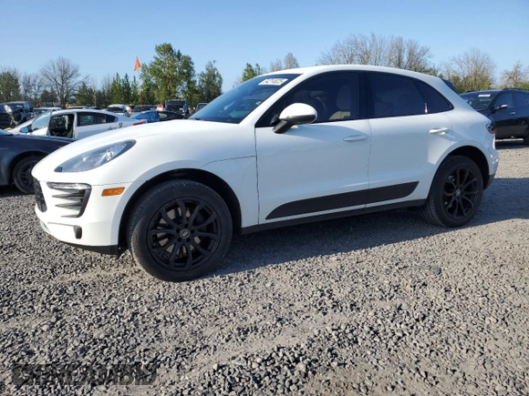2017 Porsche Macan with VIN WP1AA2A53HLB01677, listed as a Copart auction lot 54214625 with 120,171 mi miles and Clean Title. Bid and sale history available at DreamBid. Image 1.