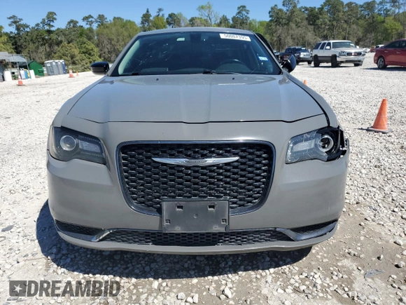 2018 Chrysler 300 Touring L with VIN 2C3CCAAGXJH208264, listed as a Copart auction lot 50007395 with 195,302 mi miles and Salvage Title. Bid and sale history available at carsss.com. Image 5.