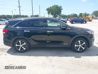2017 Kia Sorento LX z VIN 5XYPGDA51HG330957, wystawiony jako IAAI lot #42189378 z przebiegiem 139 835 mil mil oraz . Historia ofert i sprzedaży dostępna na DreamBid. Obrazek 13.
