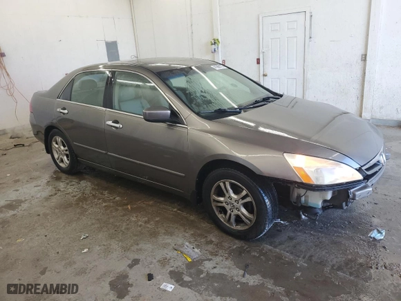 2007 Honda Accord Sdn EX-L with VIN 1HGCM56827A023944, listed as a Copart auction lot 41968175 with 189,774 mi miles and Salvage Title. Bid and sale history available at carsss.com. Image 4.
