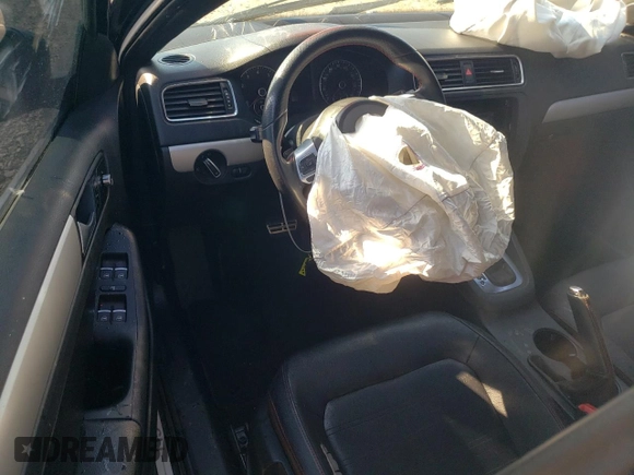 2012 Volkswagen Jetta GLI Autobahn with VIN 3VW4A7AJ3CM401328, listed as a Copart auction lot 48635245 with Not provided miles and Salvage title. Bid and sale history available at DreamBid. Image 8.
