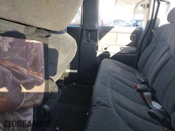 2002 Chevrolet Silverado 1500 LS with VIN 2GCEC19V721384769, listed as a IAAI auction lot 42016625 with Not Provided miles and . Bid and sale history available at DreamBid. Image 8.