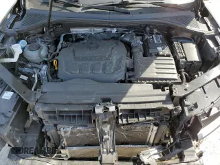 2022 Volkswagen Tiguan SE R-Line Black with VIN 3VVCB7AX6NM081880, listed as a Copart auction lot 54102735 with 52,010 mi miles and Salvage Title. Bid and sale history available at DreamBid. Image 12.