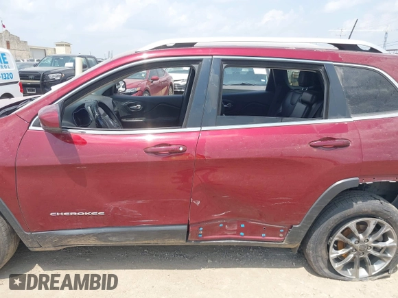 2020 Jeep Cherokee Latitude Plus с VIN 1C4PJLLBXLD547610, выставлен на аукционе IAAI как лот 42019215 с пробегом 97 207 миль миль и . История ставок и продаж доступна на DreamBid. Изображение 14.