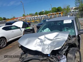 2007 Saturn ION z VIN 1G8AL55B87Z186597, wystawiony jako IAAI lot #42062362 z przebiegiem Nie podano mil oraz . Historia ofert i sprzedaży dostępna na DreamBid. Obrazek 13.