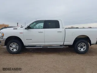 2019 Ram 2500 Big Horn with VIN 3C6UR5DJ8KG544954, listed as a IAAI auction lot 41588673 with 50,410 mi miles. Bid and sale history available at carsss.com. Image 15.