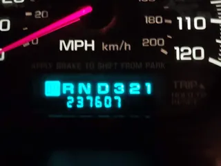 2003 Chevrolet Impala with VIN 2G1WF52E039178461, listed as a IAAI auction lot 41492031 with 237,607 mi miles. Bid and sale history available at carsss.com. Image 7.
