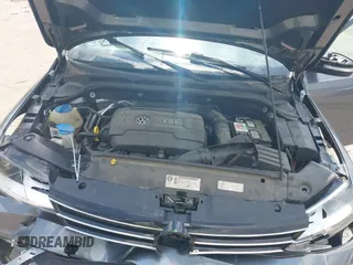 2014 Volkswagen Jetta SE with VIN 3VWD07AJ3EM232529, listed as a IAAI auction lot 42286442 with 125,000 mi miles and . Bid and sale history available at DreamBid. Image 10.