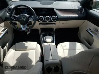 2022 Mercedes-Benz GLA 250 z VIN W1N4N4GB5NJ373403, wystawiony jako Copart lot #53939825 z przebiegiem 13 906 mil mil oraz Szkody całkowita. Historia ofert i sprzedaży dostępna na DreamBid. Obrazek 8.