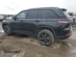 2023 Jeep Grand Cherokee Altitude z VIN 1C4RJGAG8PC580972, wystawiony jako Copart lot #46091565 z przebiegiem 65 320 mil mil oraz Szkoda całkowita • Salvage title. Historia ofert i sprzedaży dostępna na DreamBid. Obrazek 2.
