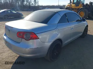 2007 Volkswagen Eos with VIN WVWAA71F87V013816, listed as a IAAI auction lot 41472069 with 210,082 mi miles and . Bid and sale history available at DreamBid. Image 4.
