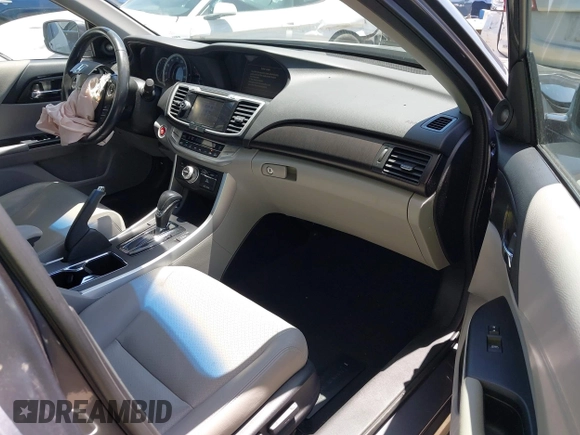 2013 Honda Accord Touring with VIN 1HGCR3F97DA046789, listed as a IAAI auction lot 42321930 with 185,784 mi miles and . Bid and sale history available at DreamBid. Image 5.