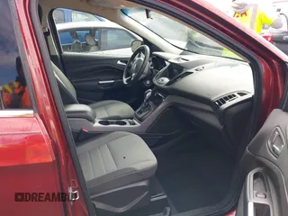 2016 Ford Escape SE with VIN 1FMCU9GXXGUB02932, listed as a IAAI auction lot 41797351 with 74,284 mi miles. Bid and sale history available at carsss.com. Image 5.