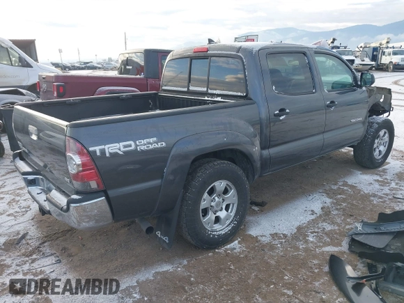 2015 Toyota Tacoma z VIN 3TMLU4EN8FM177785, wystawiony jako IAAI lot #41082160 z przebiegiem 156 761 mil mil oraz . Historia ofert i sprzedaży dostępna na DreamBid. Obrazek 4.