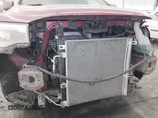 2019 GMC Acadia SLE z VIN 1GKKNRLA6KZ247285, wystawiony jako IAAI lot #41393392 z przebiegiem 97 199 mil mil oraz . Historia ofert i sprzedaży dostępna na DreamBid. Obrazek 18.