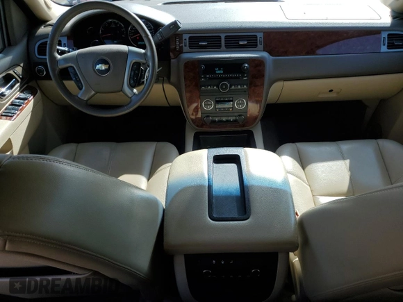 2013 Chevrolet Tahoe LT with VIN 1GNSCBE09DR106668, listed as a Copart auction lot 54814575 with 114,079 mi miles and Clean title. Bid and sale history available at DreamBid. Image 8.