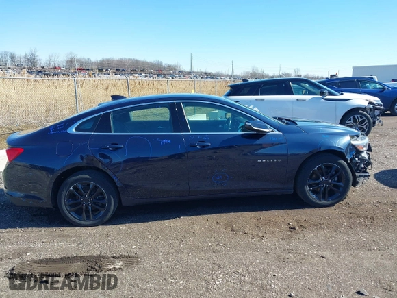 2018 Chevrolet Malibu LT with VIN 1G1ZD5ST5JF192698, listed as a IAAI auction lot 41795332 with 99,801 mi miles. Bid and sale history available at carsss.com. Image 14.