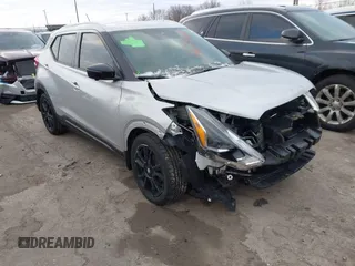 2020 Nissan Kicks SR z VIN 3N1CP5DV0LL567475, wystawiony jako IAAI lot #41437058 z przebiegiem 46 286 mil mil oraz . Historia ofert i sprzedaży dostępna na DreamBid. Obrazek 1.