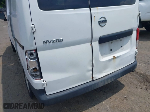 2016 Nissan NV200 S with VIN 3N6CM0KN2GK694734, listed as a IAAI auction lot 42718526 with 158,892 mi miles and . Bid and sale history available at DreamBid. Image 6.