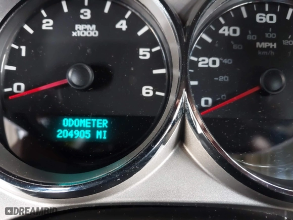 2007 Chevrolet Silverado 1500 LT w/1LT with VIN 3GCEC13027G511536, listed as a IAAI auction lot 41637646 with 204,905 mi miles. Bid and sale history available at carsss.com. Image 16.