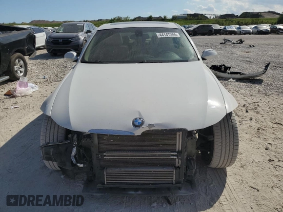 2008 BMW 3 Series 335i with VIN WBAVB77518NM05189, listed as a Copart auction lot 44147355 with 65,560 mi miles and Salvage Title. Bid and sale history available at carsss.com. Image 5.