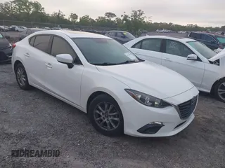 2014 Mazda 3 i Grand Touring with VIN JM1BM1W72E1122173, listed as a IAAI auction lot 41922628 with 118,772 mi miles. Bid and sale history available at carsss.com. Image 1.