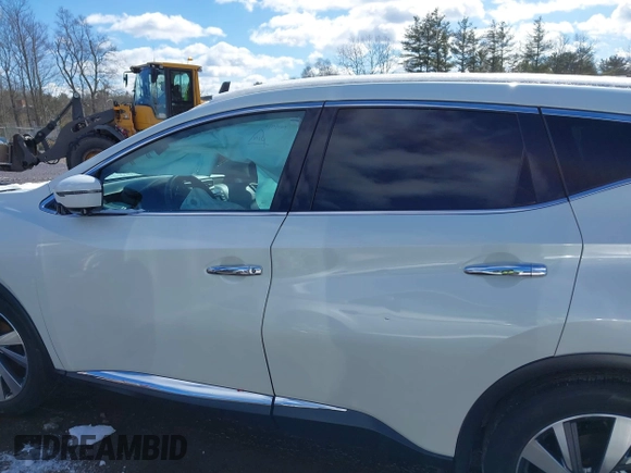 2021 Nissan Murano SL with VIN 5N1AZ2CS5MC131783, listed as a IAAI auction lot 41579632 with 37,789 mi miles and . Bid and sale history available at DreamBid. Image 14.