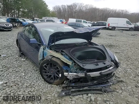 2024 Tesla Model 3 with VIN 5YJ3E1EAXRF829940, listed as a Copart auction lot 47689675 with 7,992 mi miles and Salvage Title. Bid and sale history available at carsss.com. Image 11.