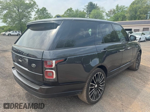 2018 Land Rover Range Rover with VIN SALGS2RE9JA390684, listed as a Copart auction lot 57118715 with 39,474 mi miles and Clean title. Bid and sale history available at DreamBid. Image 3.