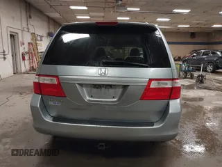 2006 Honda Odyssey EX-L с VIN 5FNRL38666B100333, выставлен на аукционе IAAI как лот 41859437 с пробегом 120 379 миль миль и . История ставок и продаж доступна на DreamBid. Изображение 17.