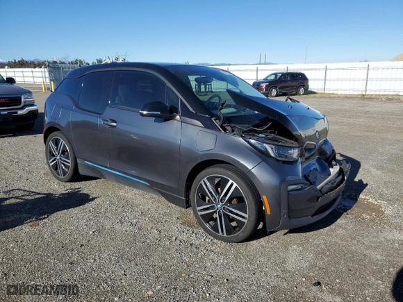 2019 BMW i3 with VIN WBY8P4C52K7D54319, listed as a Copart auction lot 86821894 with 37,200 mi miles and Salvage Title. Bid and sale history available at carsss.com. Image 4.